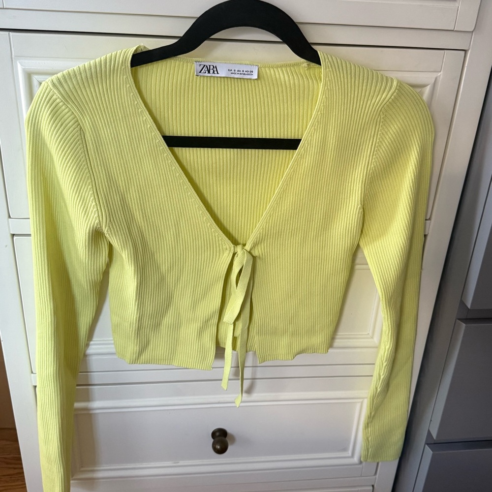 Zara Yellow / Lime Green Front Tie Top Size S